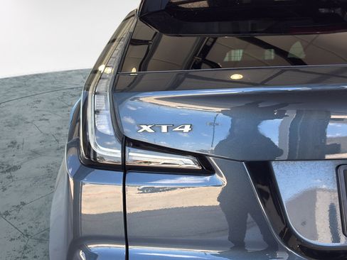 Used 2020 Cadillac XT4 Sport FWD image 41