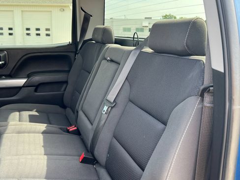 Used 2018 Chevrolet Silverado 1500 LT w/ All Star Edition AWD/4WD image 5
