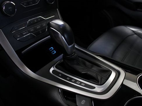 Used 2022 Ford Escape SE w/ Cold Weather Package image 11