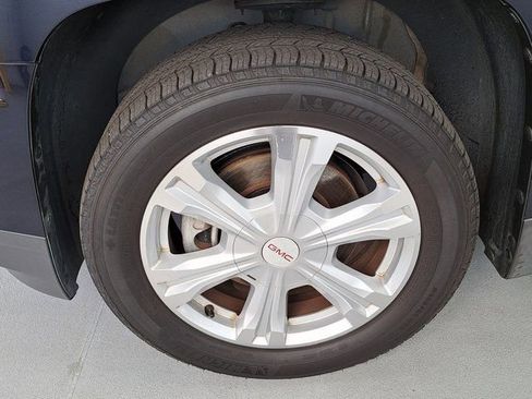 Used 2017 GMC Terrain SLT w/ Open Road Package FWD image 32