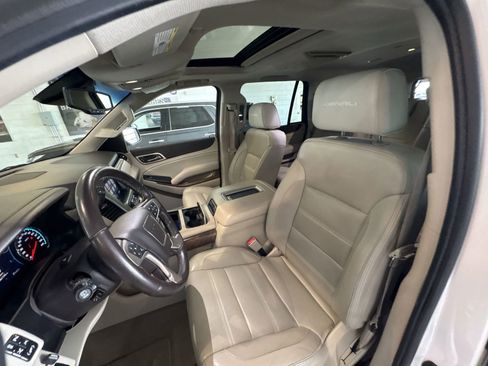 Used 2020 GMC Yukon Denali w/ Denali Ultimate Package image 20