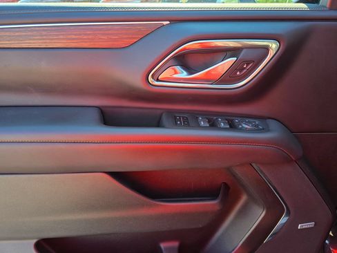 Certified 2022 Chevrolet Tahoe High Country AWD/4WD image 10