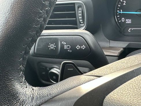 Used 2020 Ford Explorer Limited image 25