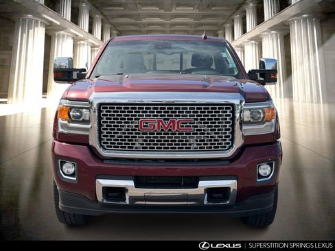 Used 2016 GMC Sierra 2500 Denali w/ Duramax Plus Package image 5