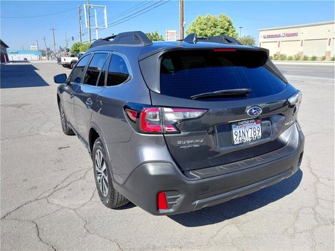 Used 2022 Subaru Outback Premium image 22