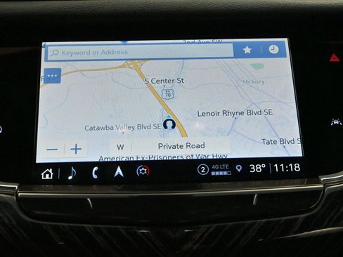 Used 2025 Cadillac XT6 Premium Luxury image 25