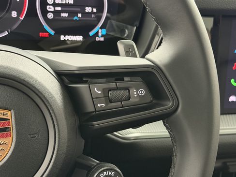 New 2026 Porsche Cayenne S image 49