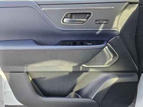 New 2026 INFINITI QX80 4WD image 21