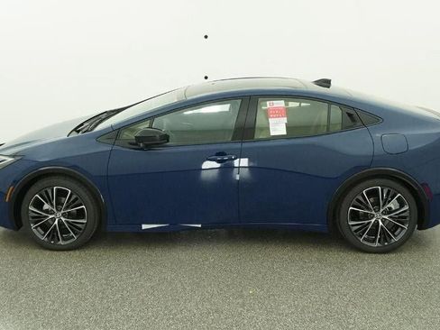 New 2026 Toyota Prius Limited image 3