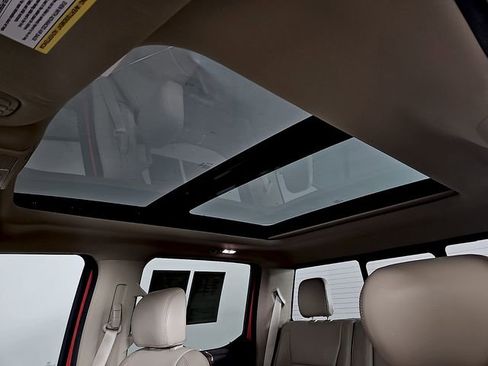 Used 2018 Ford F150 Lariat w/ Equipment Group 502A Luxury image 15