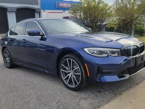 Used 2019 BMW 330i xDrive Sedan w/ Convenience Package AWD/4WD image 6