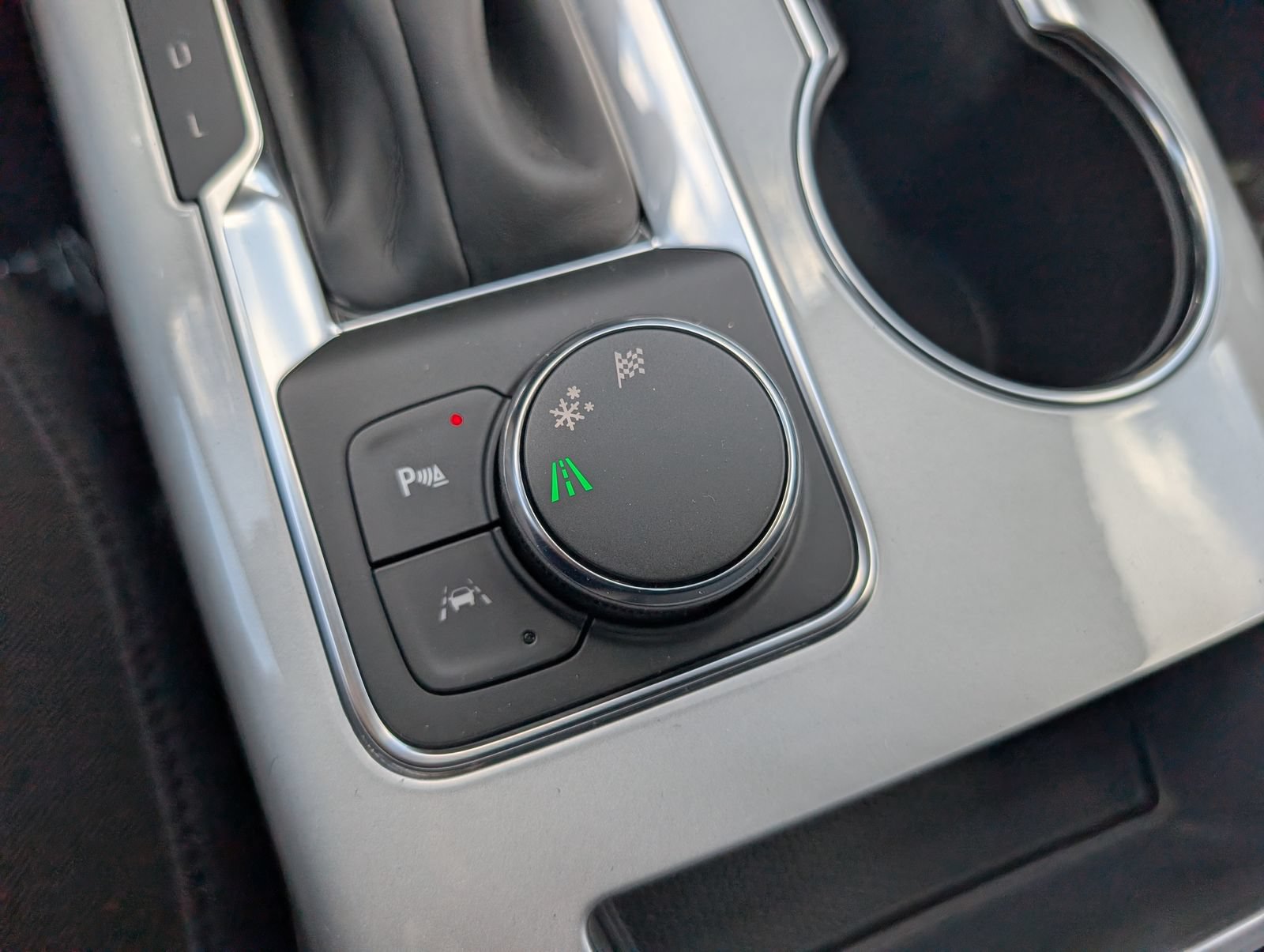 New 2026 Chevrolet Blazer LT w/ Convenience Package FWD image 15
