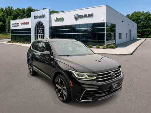 Used 2022 Volkswagen Tiguan SEL R-Line AWD/4WD image 8