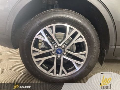 Used 2020 Ford Escape SEL image 22