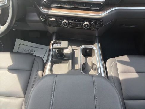 Used 2025 Chevrolet Silverado 1500 LT Trail Boss w/ LT Trail Boss Premium Package image 27