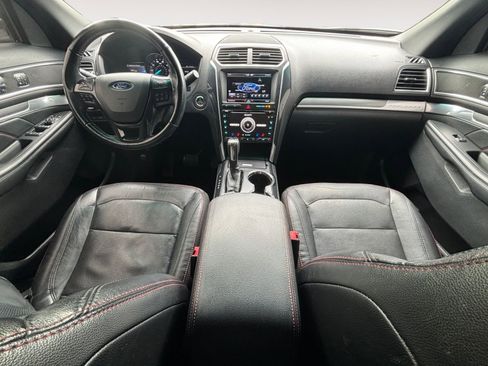 Used 2016 Ford Explorer Sport w/ Equipment Group 401A AWD/4WD image 10
