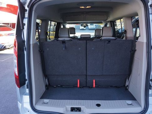 Used 2017 Ford Transit Connect XLT w/ XLT Premium Package FWD image 9