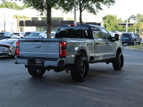 Used 2024 Ford F350 Lariat w/ Lariat Ultimate Package AWD/4WD image 9
