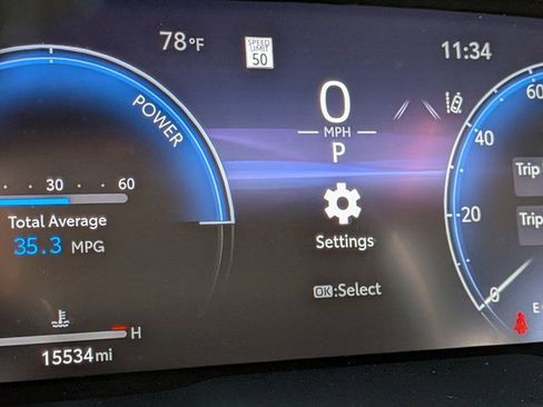 Used 2024 Toyota RAV4 Limited w/ Advanced Technology Package AWD/4WD image 4