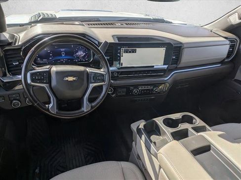 Used 2024 Chevrolet Silverado 2500 LT image 13