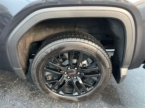Used 2024 GMC Sierra 1500 Denali w/ Denali Reserve Package image 10
