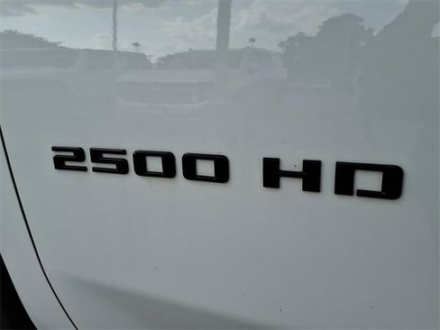 Used 2024 Chevrolet Silverado 2500 Custom w/ Custom Convenience Package image 18