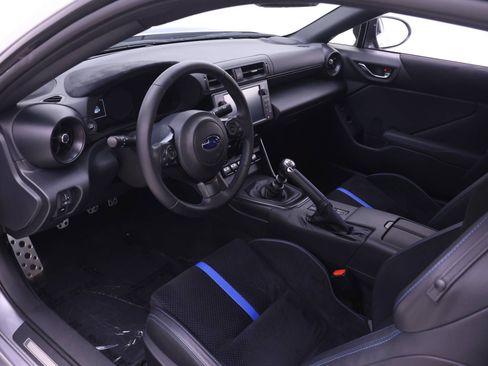 Used 2024 Subaru BRZ tS RWD image 9