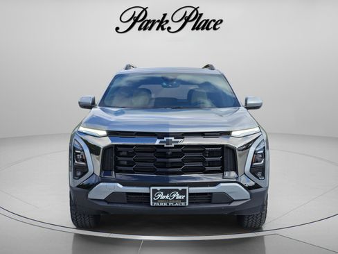 Used 2026 Chevrolet Equinox ACTIV w/ Convenience Package III FWD image 9