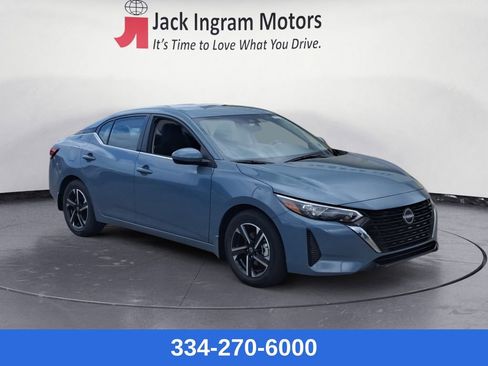 New 2025 Nissan Sentra SV w/ Trunk Package image 7