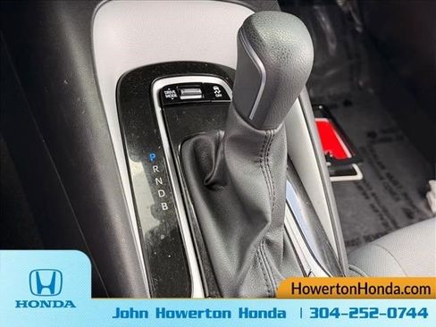 Used 2025 Toyota Corolla SE FWD image 23