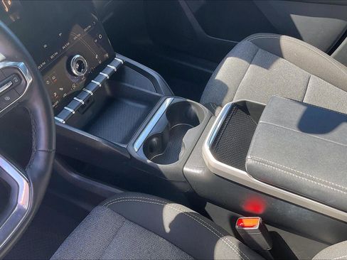 Used 2025 GMC Terrain Elevation FWD image 18