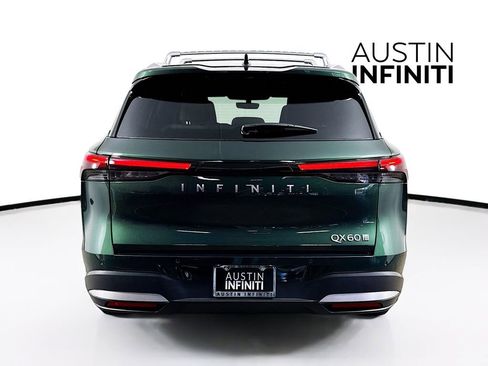 Certified 2026 INFINITI QX60 Luxe w/ Family Package image 8