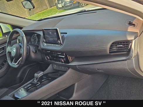 Used 2021 Nissan Rogue SV w/ Premium Package FWD image 33
