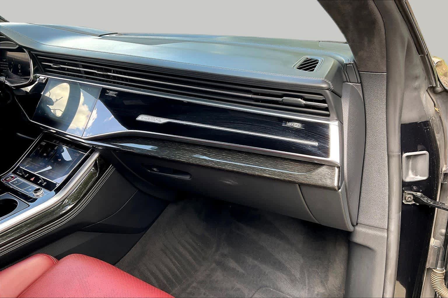 Used 2021 Audi SQ8 Prestige w/ Prestige Package AWD/4WD image 16