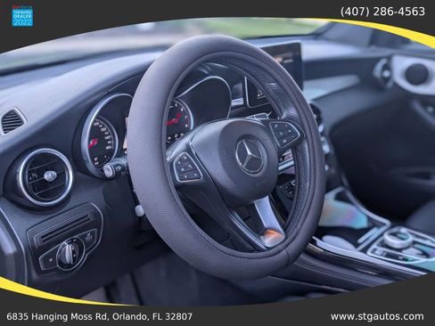 Used 2017 Mercedes-Benz GLC 300 4MATIC image 15