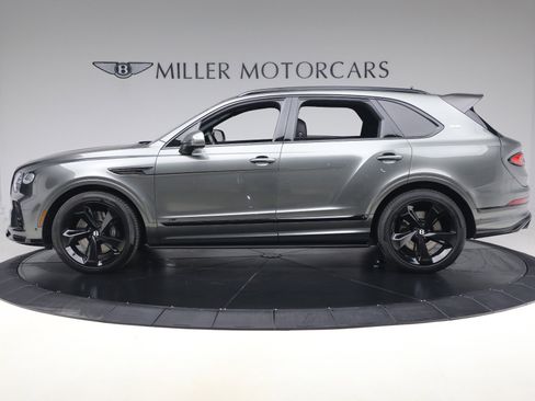 Used 2022 Bentley Bentayga image 3