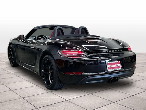 Used 2024 Porsche 718 Boxster RWD image 15