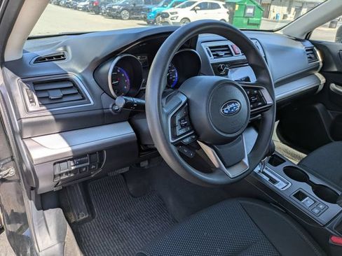 Used 2019 Subaru Outback 2.5i AWD/4WD image 8