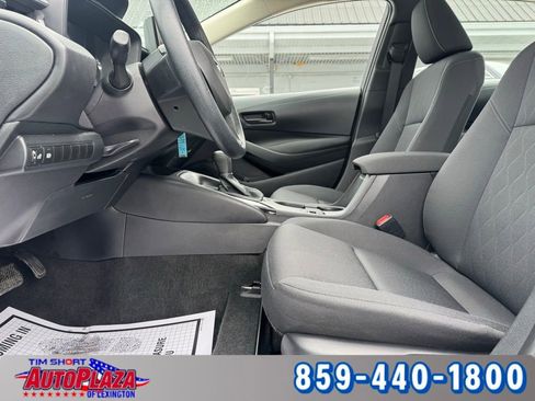 Used 2024 Toyota Corolla LE image 35