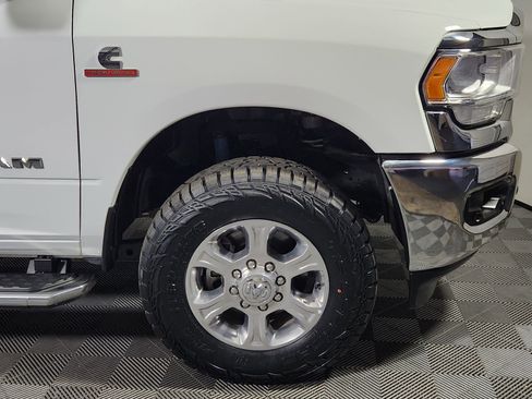 Used 2024 RAM 2500 Big Horn w/ Off Road Package image 9