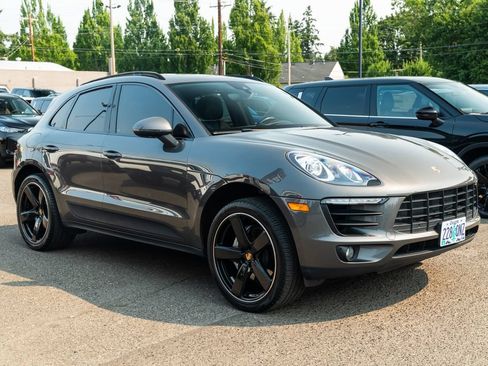 Used 2017 Porsche Macan S AWD/4WD image 1