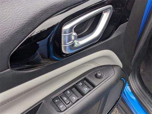 Used 2024 Jeep Compass Limited image 11