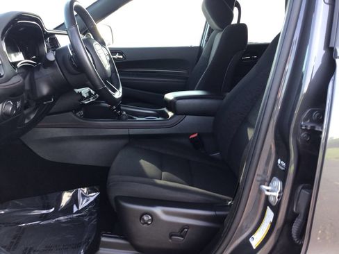 Used 2025 Dodge Durango GT AWD/4WD image 9