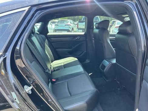 Used 2019 Honda Accord Sport image 17