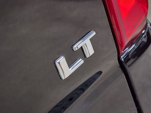 Used 2020 Chevrolet Silverado 1500 LT Trail Boss image 26