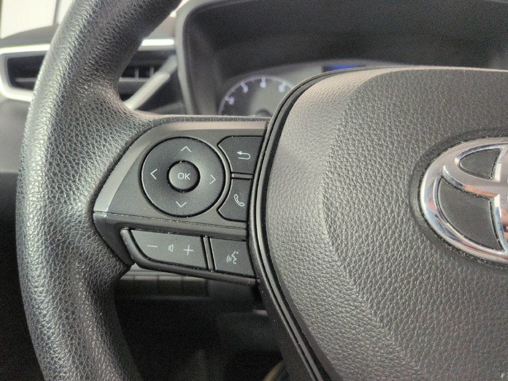 Used 2024 Toyota Corolla LE FWD image 40