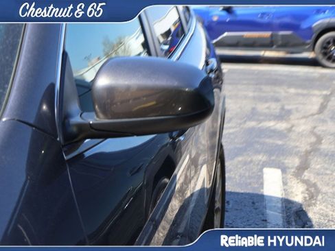 Used 2017 Jeep Cherokee Latitude w/ Cold Weather Group image 13