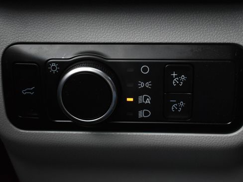 Used 2023 Ford Escape Active w/ Tech Pack #2 FWD image 19