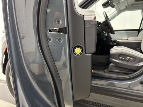 Used 2023 Rivian R1T Adventure AWD/4WD image 30