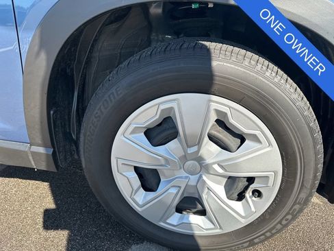 Used 2024 Subaru Forester AWD/4WD image 34
